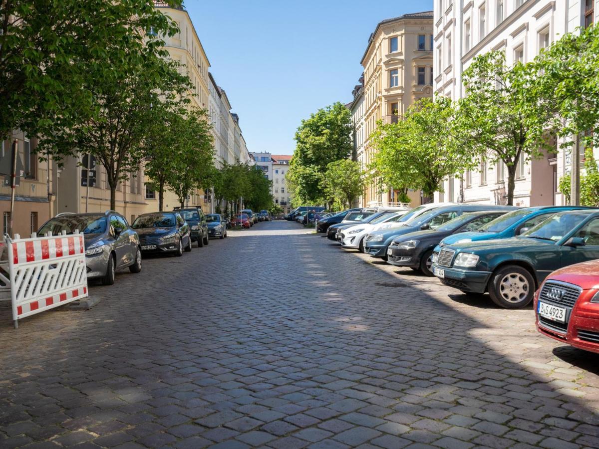 Aparthotel Apartments Berlin Lottumstrasse 4 *
